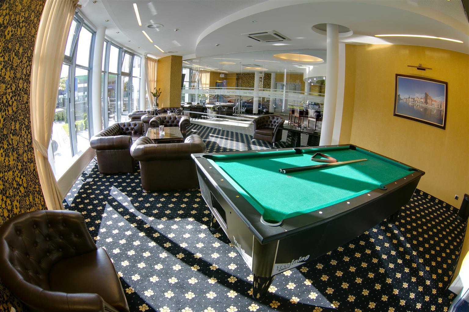 רומיה Hotel Business Faltom Gdynia מראה חיצוני תמונה