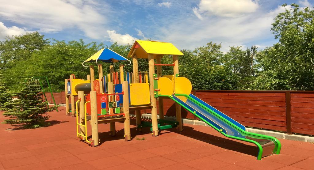 רומיה Hotel Business Faltom Gdynia מראה חיצוני תמונה