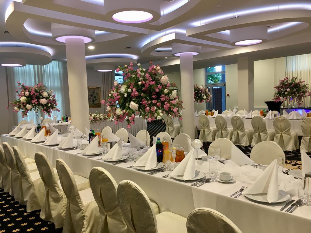 רומיה Hotel Business Faltom Gdynia מראה חיצוני תמונה